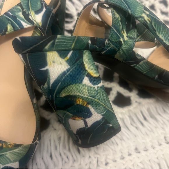 Qupid Multi Leaf Print Ankle Strap Heels - Picture 3 of 3